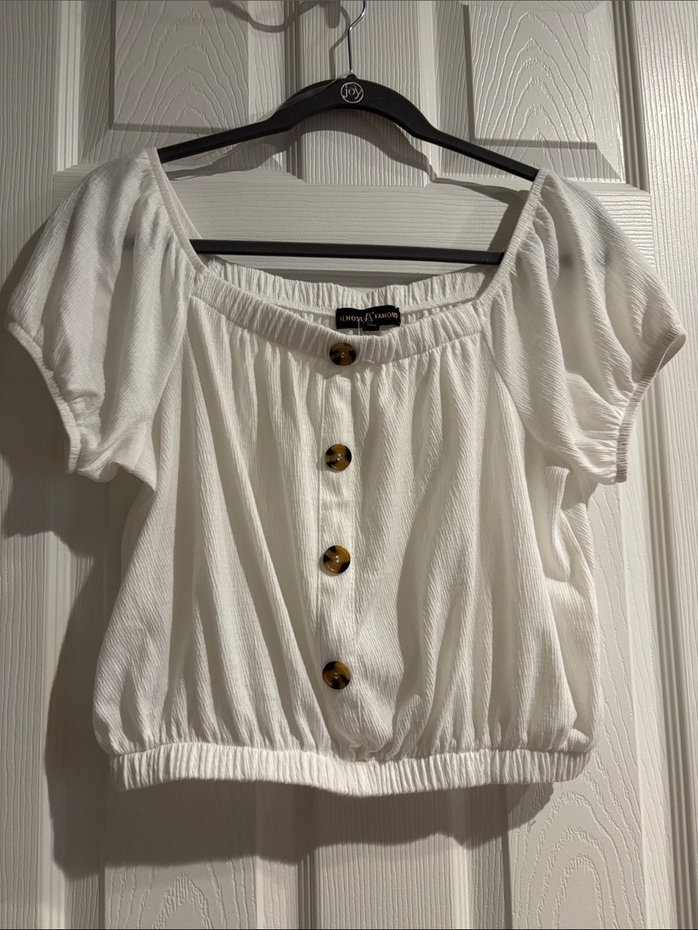 Lush White Peasant Crop Top with Tortoiseshell Buttons
